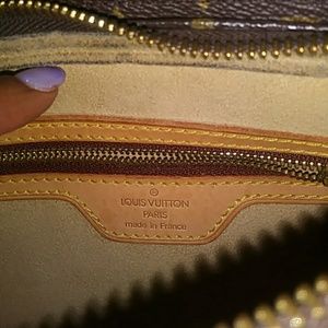LV purse